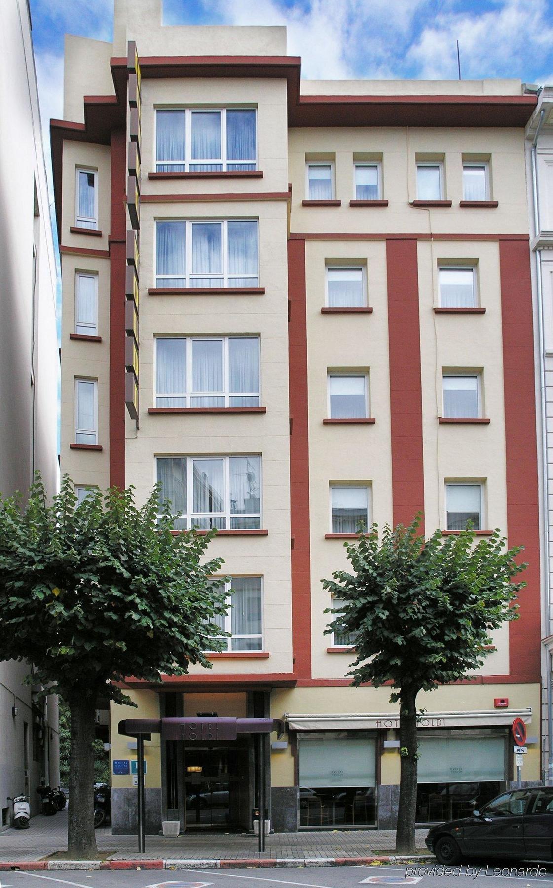 Hotel Yoldi Памплона Экстерьер фото