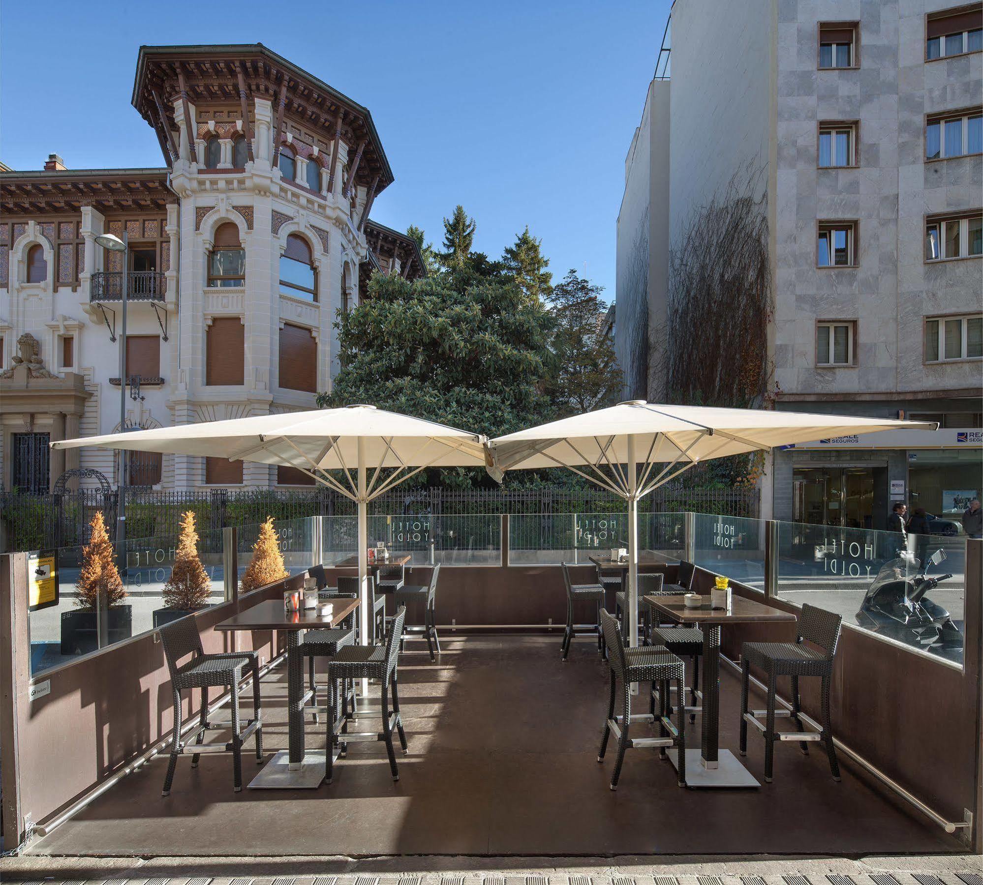 Hotel Yoldi Памплона Экстерьер фото